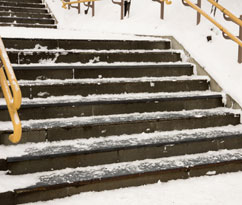 Delaware slip and fall lawyers discuss injures related to falls on stairs