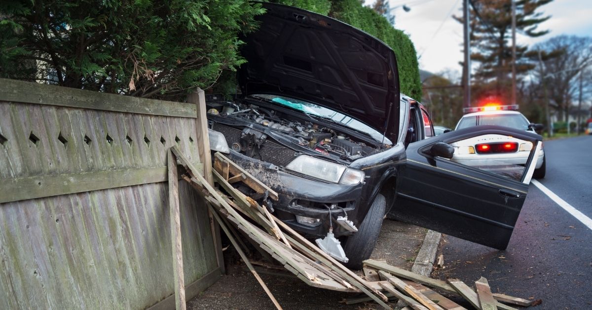 Who Is Responsible for Property Damage From a Car Accident?